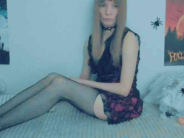 YourCaramel webcam