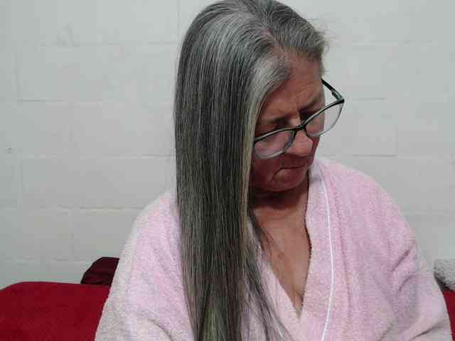 candy-mature webcam