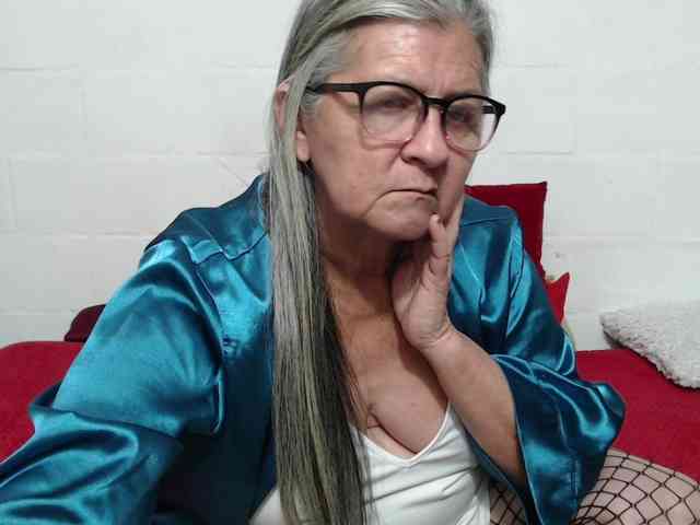 candy-mature webcam
