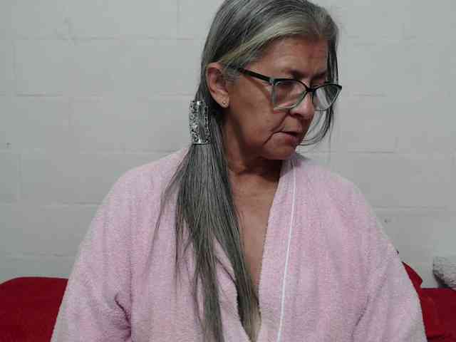 candy-mature webcam