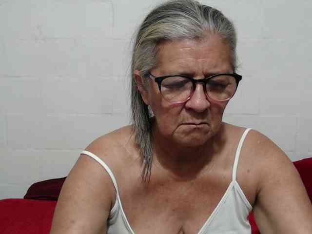 candy-mature webcam