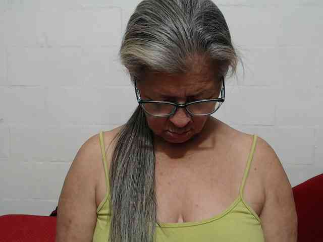 candy-mature webcam