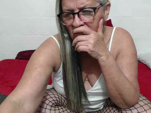 candy-mature webcam