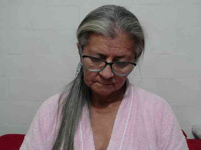 candy-mature webcam