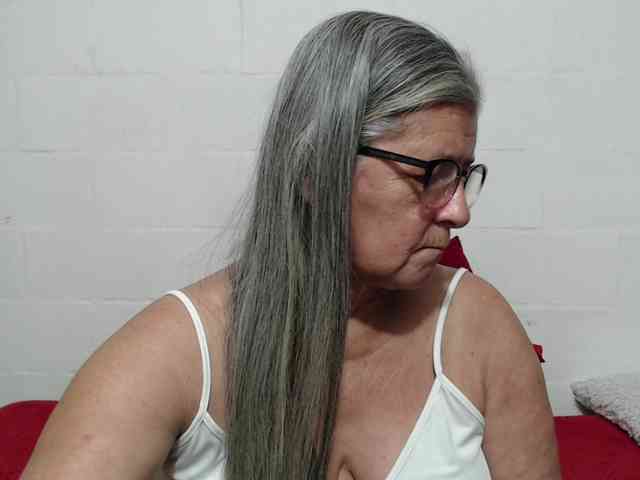 candy-mature webcam