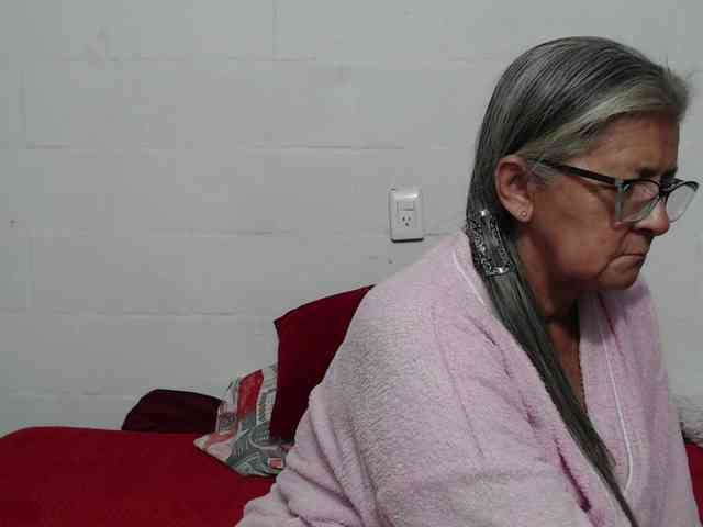candy-mature webcam