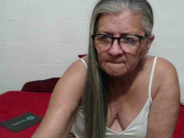 candy-mature webcam