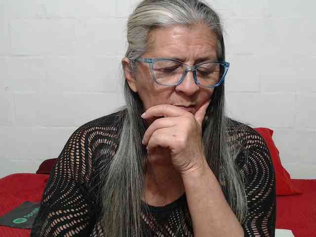 candy-mature webcam