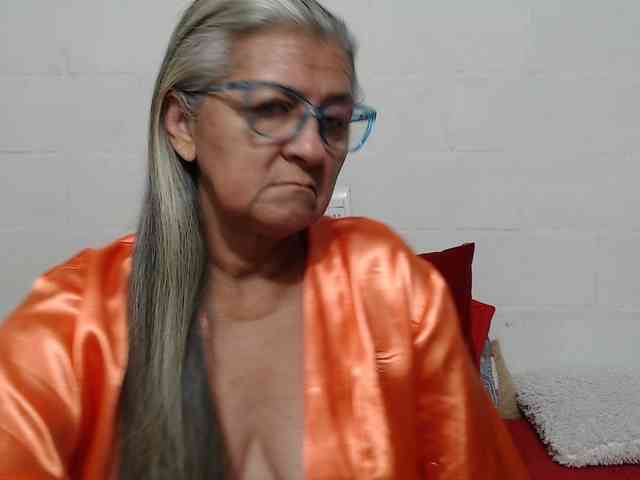 candy-mature webcam