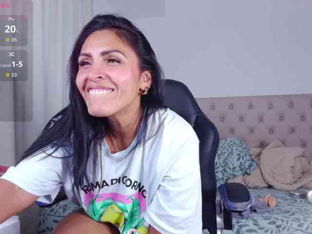 MsFreya webcam