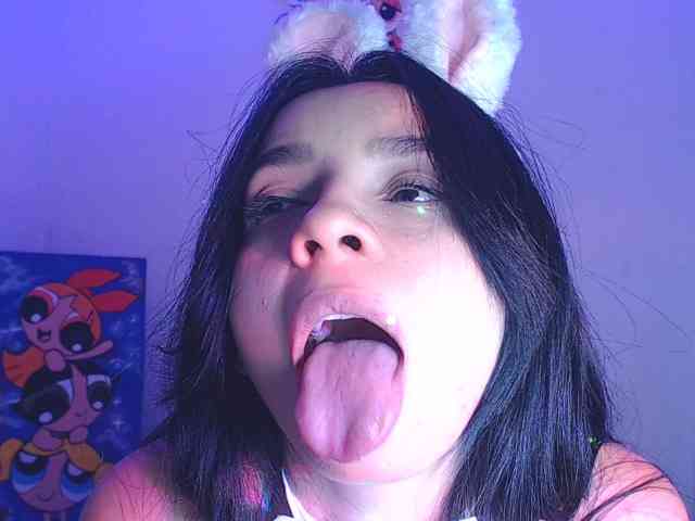 charlotehere webcam