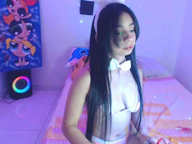 charlotehere webcam