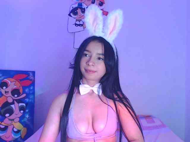 charlotehere webcam