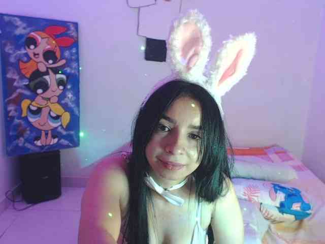 charlotehere webcam