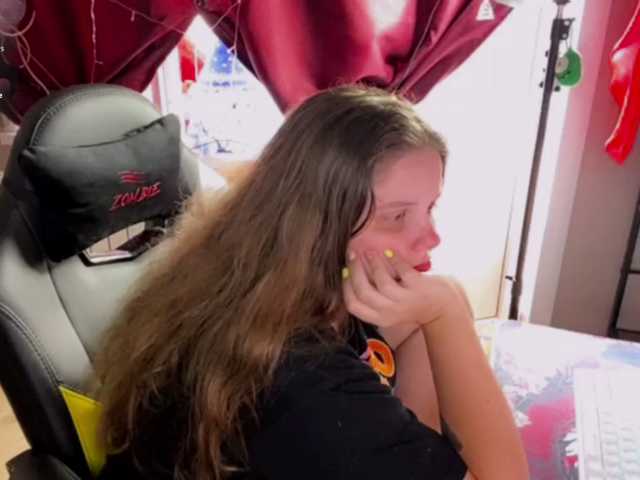 sweet_____cute webcam