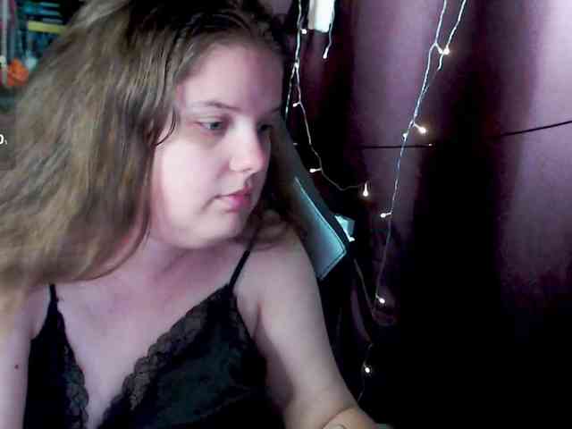 sweet_____cute webcam
