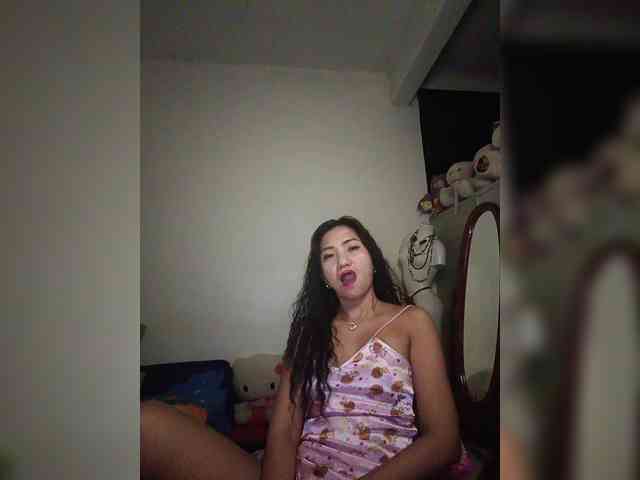 Tina_Jade webcam