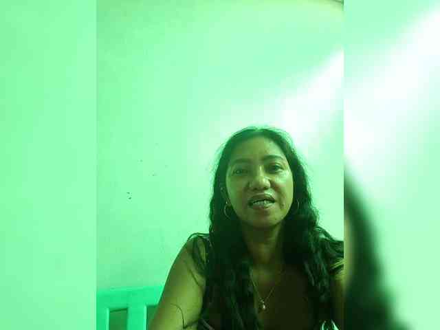Tina_Jade webcam