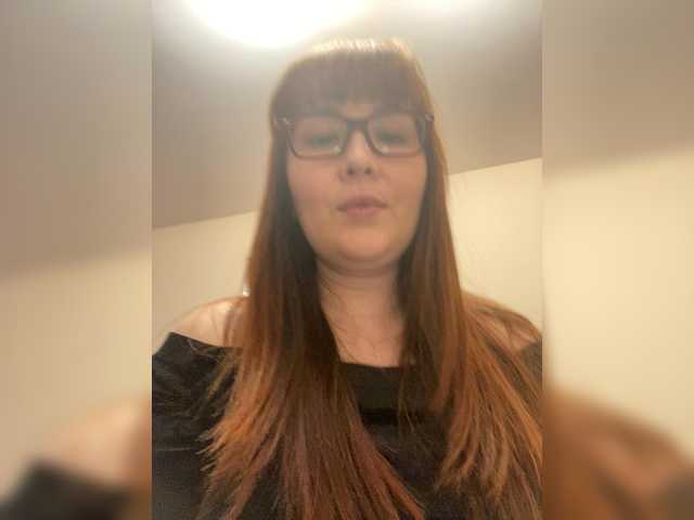 Vai a chattare su MISTRESS-FOX MISTRESS-FOX