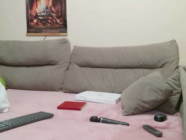 Entrez le videochat erotique avec le
modèle QueenFoxyLiza QueenFoxyLiza