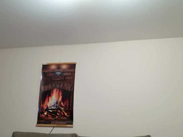 go to chat with QueenFoxyLiza