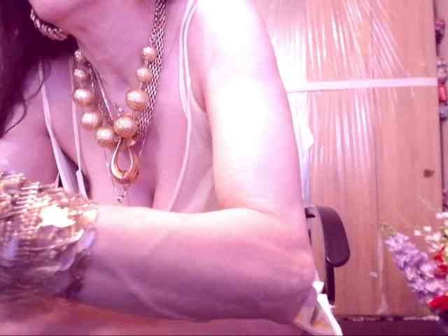 SpecialCerise webcam