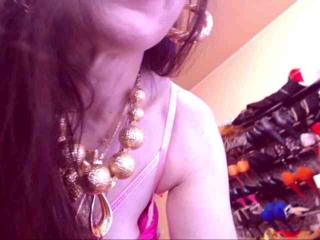 SpecialCerise webcam