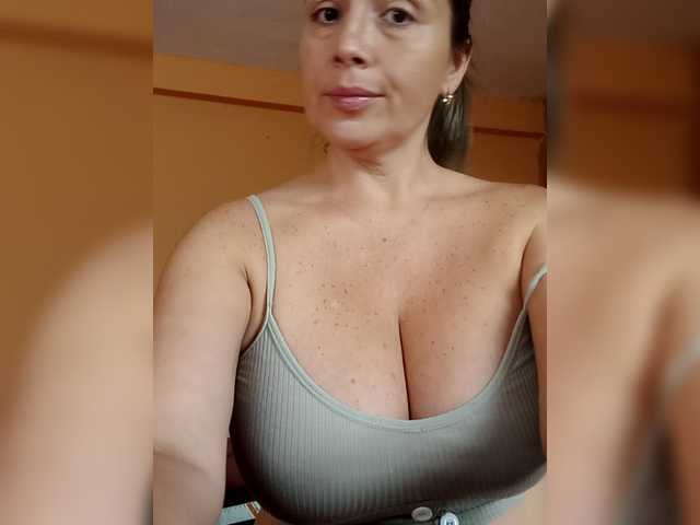 EmmaHenderson webcam