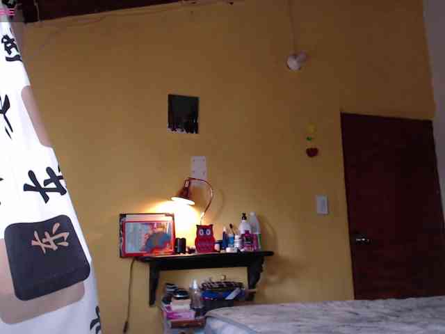 EmmaHenderson webcam