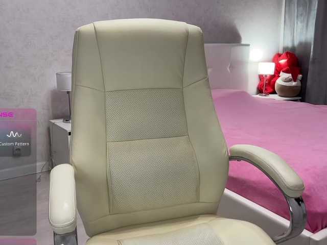 Entrez le videochat erotique avec le
modèle BuMM BuMM