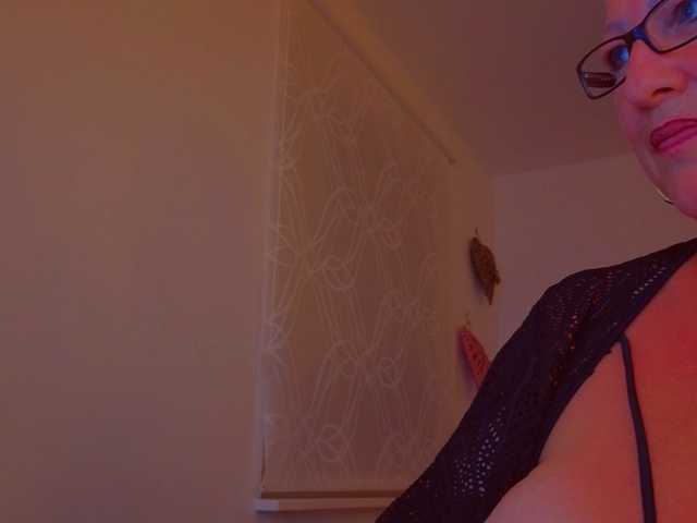 Connyat99 webcam