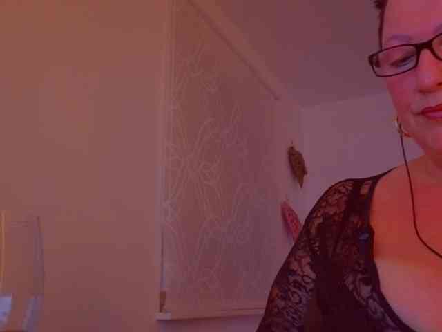 Connyat99 webcam