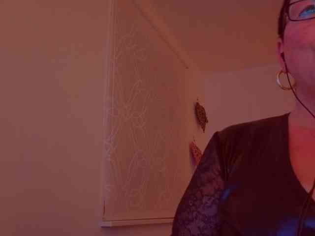 Connyat99 webcam