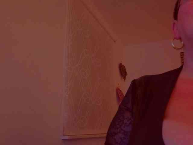Connyat99 webcam