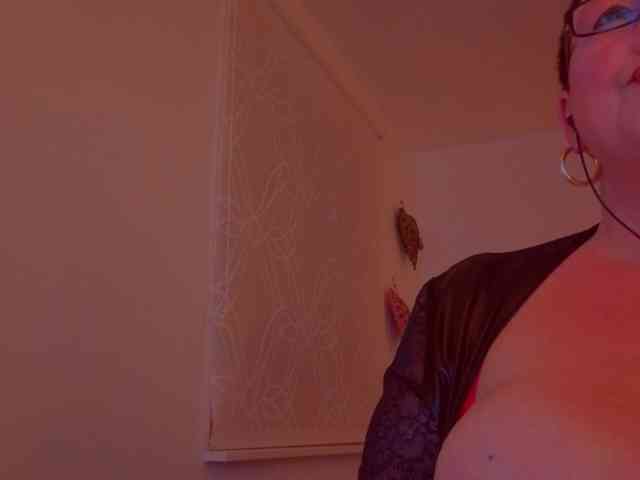 Connyat99 webcam