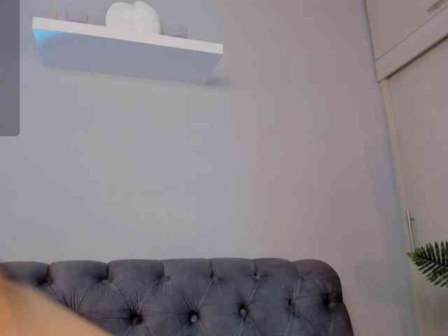 EllieMitchell webcam