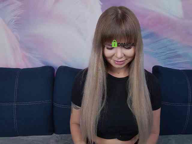 TouchMeNow webcam