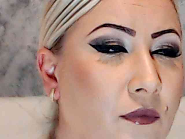 ClaudieTaylon webcam