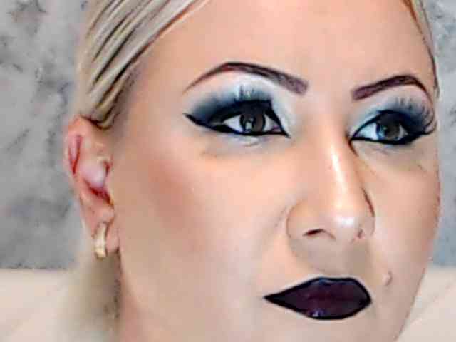 ClaudieTaylon webcam