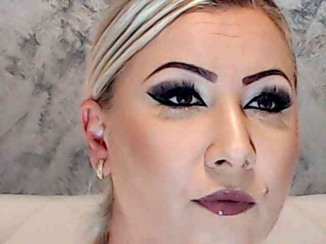 ClaudieTaylon webcam