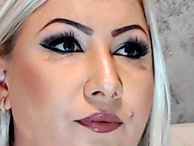 ClaudieTaylon webcam