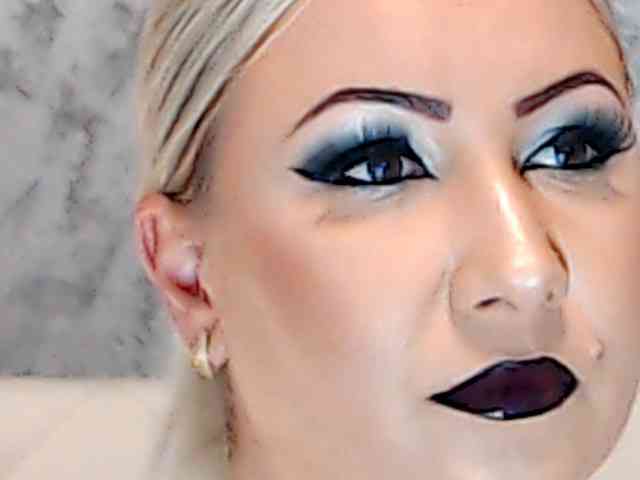 ClaudieTaylon webcam
