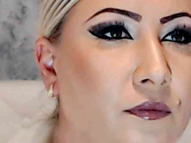 ClaudieTaylon webcam