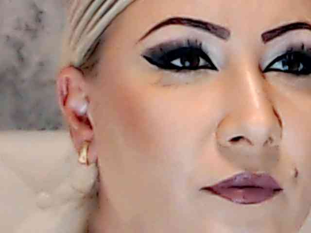 ClaudieTaylon webcam