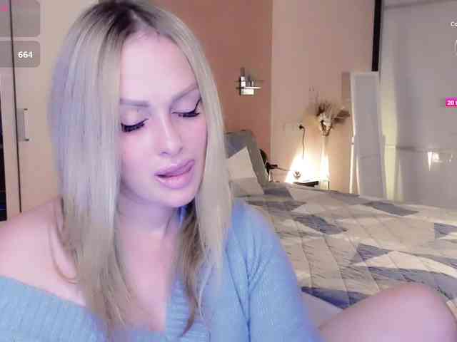 LibbyNora webcam