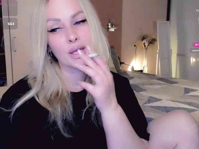 LibbyNora webcam