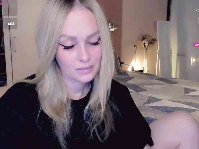 LibbyNora webcam