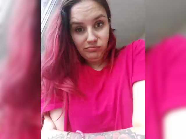 LindaReds webcam