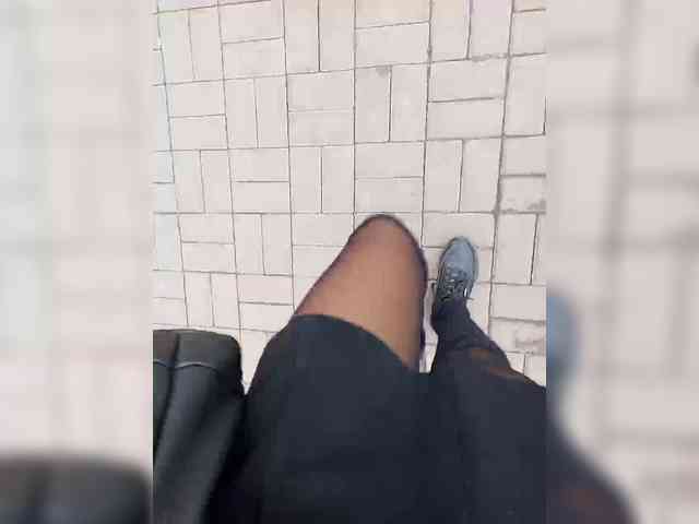 Karoleva_milf webcam