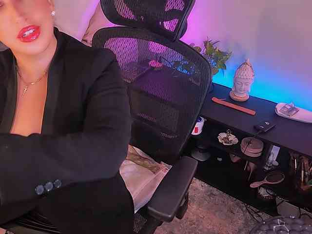 ExcitingWoman webcam